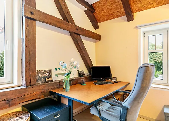 Am Stadtrand Im Grünen Apartamento